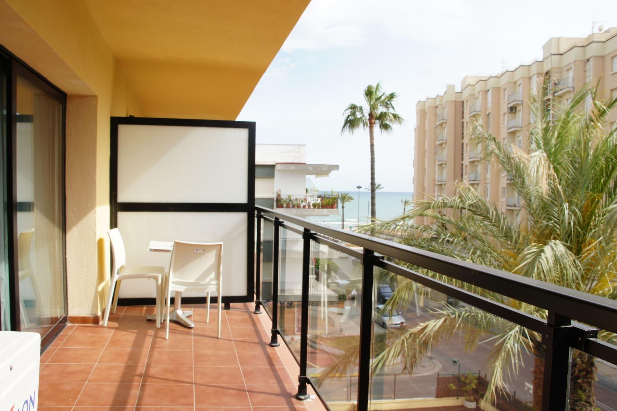 Adia Hotel Cunit Playa Εξωτερικό φωτογραφία