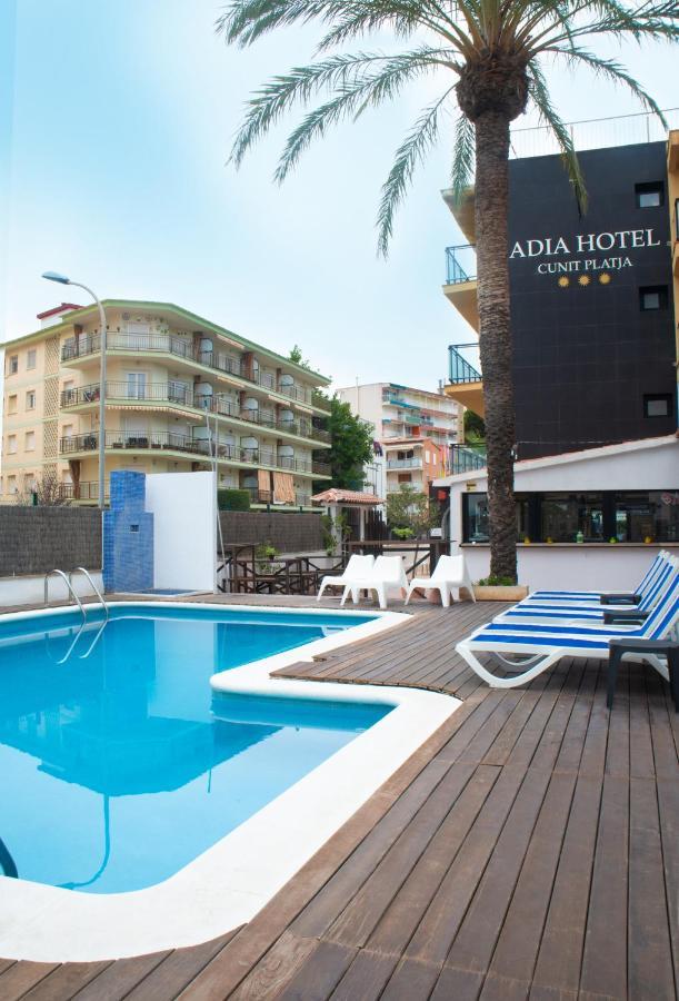 Adia Hotel Cunit Playa Εξωτερικό φωτογραφία
