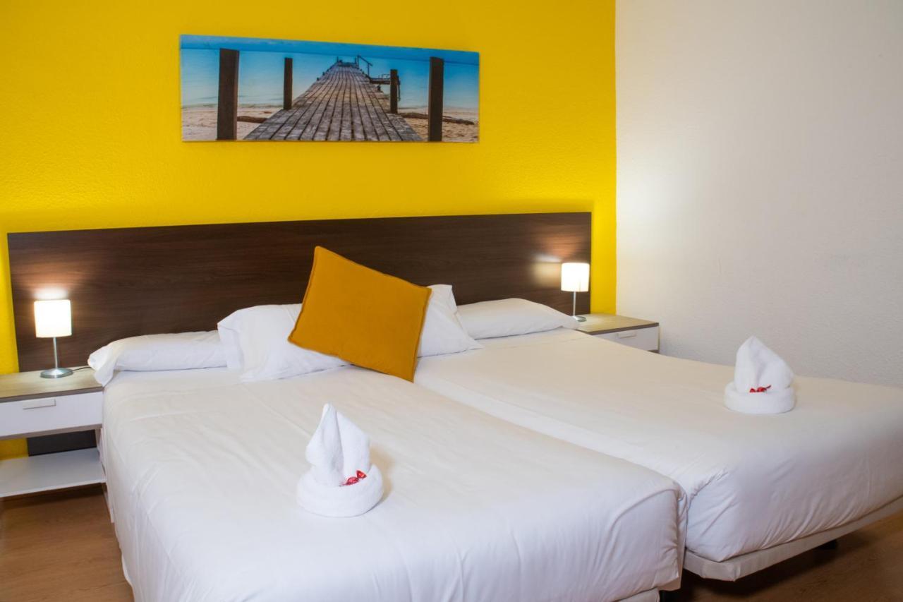 Adia Hotel Cunit Playa Εξωτερικό φωτογραφία