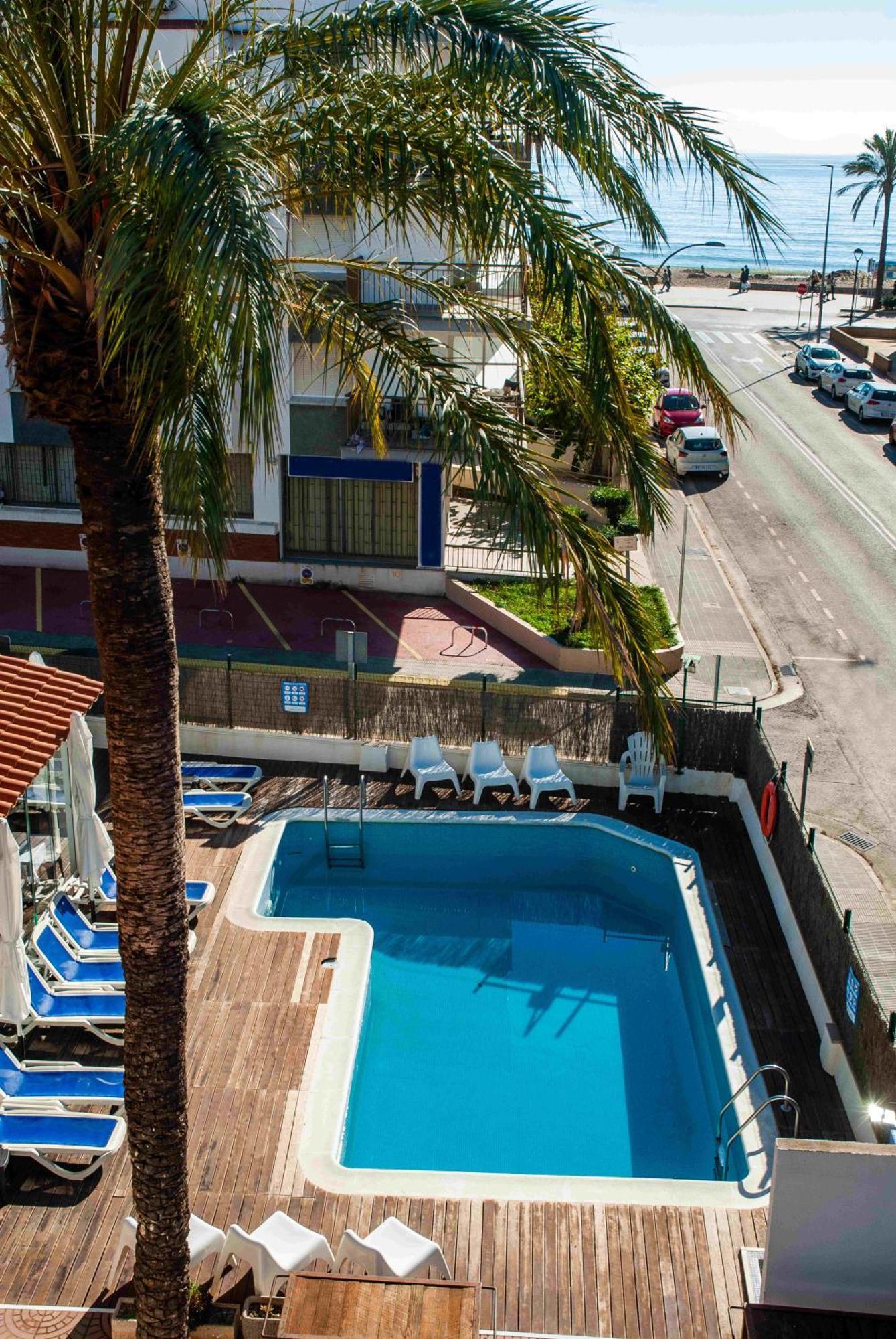 Adia Hotel Cunit Playa Εξωτερικό φωτογραφία